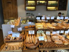 面包甜点陈列柜-那家面包房(珠江路店)