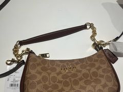 -COACH蔻驰(德基广场店)