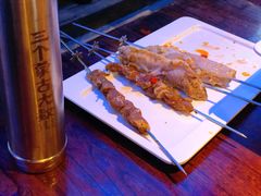 五香鸡翅-三个蒙古大叔羊肉串(大宁店)