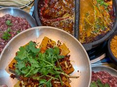 -钱摊摊安顺夺夺粉火锅(宏大广场店)