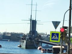 -阿芙乐尔号巡洋舰