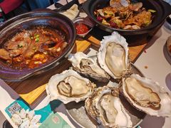 -蚝堡海鲜·威海菜·海肠捞饭·烧烤·亚洲吃蚝公司(幸福门店)
