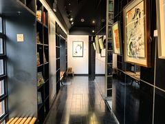 -钟书阁(松江泰晤士小镇店)