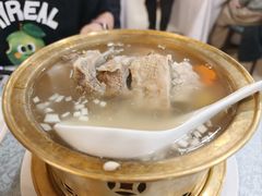 -汗腾格里·风味餐厅(新疆驻京办店)