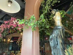 -沪小胖小龙虾(淮海中路旗舰店)