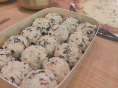金枪鱼饭团-HOTISLAND海鸡岛·韩国料理(江南西店)