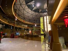 -上海滴水湖皇冠假日酒店