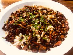 黑鱼花-三猫黑鱼花(南大店)