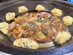 -山城柴火鸡·全鸡宴·跳水蛙(五小区店)