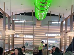 -洪氏嗨捞·广东猪肚鸡·椰子鸡火锅(西咸万象城店)