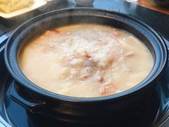 -大匠工房古船木艺术餐厅·猪肚鸡专门店(长白仙岛店)