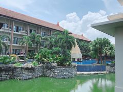 -三亚亚龙湾雅高铂尔曼别墅度假酒店