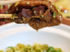 笼笼酸菜香猪肉-大盐帮川菜馆(长楹天街店)