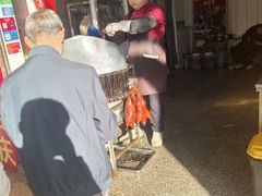 -宜良狗街老杨烤鸭店