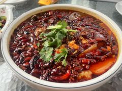 -霸气大叔干锅鸭头·小龙虾·烧烤川菜.赛事直播(三里屯创始店)