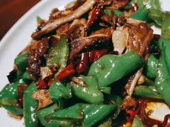 -那家老院子东北菜·饺子·小鸡炖蘑菇(艳华街店)
