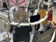 -六六奢品·vintage中古·回收二手奢侈品包包手表首饰(环球港店)