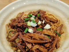 -佬钱湾仔(衣裳街店)