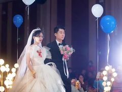 -经典婚纱摄影美学馆·私人定制