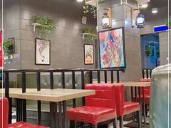大堂-愉肴麻辣香锅(中山路店)