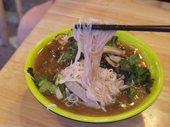 -胡仕光陵水酸粉