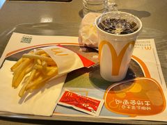 -麦当劳(丽江玉河广场店)