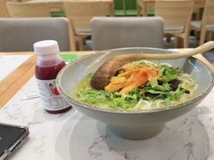 -百春原湖南牛肉粉(百联世纪店)
