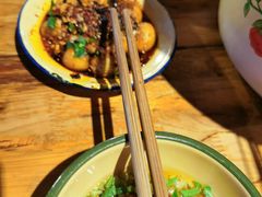 -拈签一笑黄牛肉辣卤串串