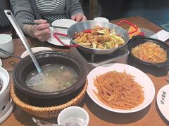 -小菜园新徽菜(芜湖奥特莱斯店)