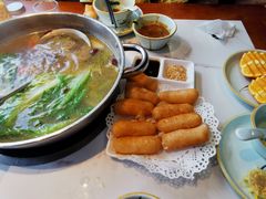 -乡土黄·鲜牛肉火锅·小龙虾(兴业街店)