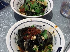 -黑白电视长沙小吃(悦汇城店)