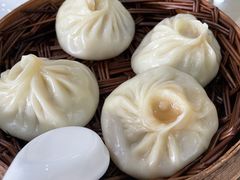 -老西白点心店