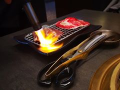 -铭牛烧肉·和牛海鲜自助(高新月牙湖店)