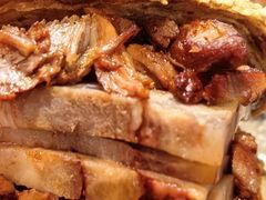 -老天桥酱肉烧饼夹肘子(天桥店)