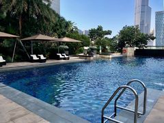 泳池-深圳星河丽思卡尔顿酒店