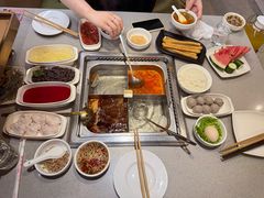 -海底捞火锅(新松江路生日主题店)