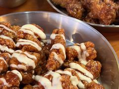 -BHC炸鸡(明洞总店)