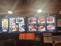 -菲尼克斯牛排店(杉杉奥特莱斯店)