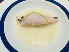 芹菜煮白鲳鱼-潮汕味道煮海餐厅(金麟大厦店)