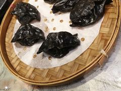 墨鱼汁鲅鱼蒸饺-船梆煮•蒸汽海鲜·炉火烤肉(五四广场店)