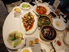 -粤财皇冠假日酒店·彩华轩中餐厅