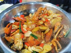 -昱龙大盆牛蛙馆(三兴街总店)