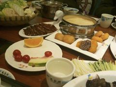 -龙聚德北京烤鸭(沙坪坝华宇A馆店)