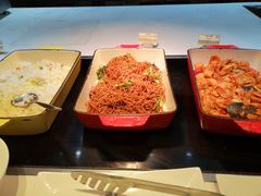 -上海滴水湖皇冠假日酒店