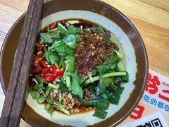-黔二妞地摊火锅(龙华清湖店)