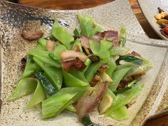 -滇香肴·云南菜蒸汽石锅鱼(云南北路店)