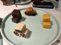 -羲和雅苑•北京烤鸭(陆家嘴中心店)