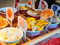 -菌自由丨野生菌火锅特色庭院餐厅(丽江古城店)