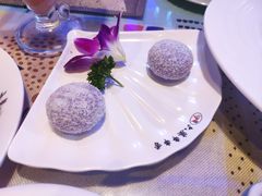 -忘忧草融合私房菜(红鼎国际店)