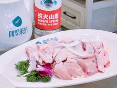 -四季缤纷椰子鸡(梅溪新天地店)